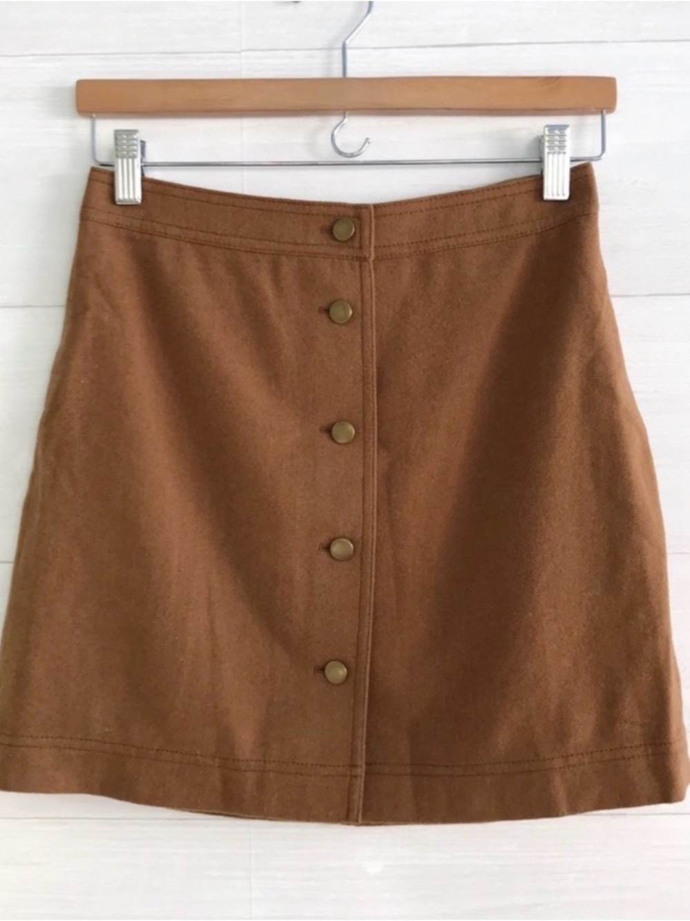 Madewell tan snap-front mini skirt size 6